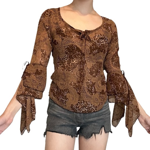 Vintage Y2K Animal Print Blouse Ruffle Flare Sleeve 2000s Bimbo Size Small - Picture 1 of 8